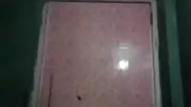 Bhabi Showing Nude in WhatsApp Video call