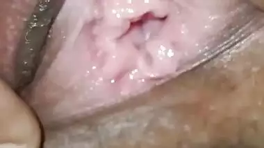 Shy Tamil girl pussy hole explored on cam