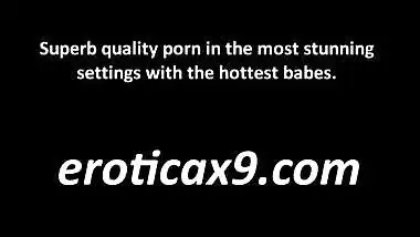 Slutty chick Marley Brinx tries it in her huge ass