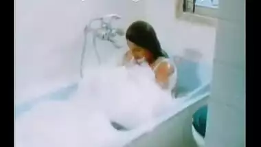 Bath Tub Bubble Video
