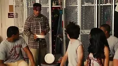 Noureen DeWulf - ''The Comebacks''