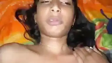 Bushy pussy slim girl fucking with moans viral sex