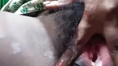 Not a problem for Indian to takes her small XXX tits out for a sex show