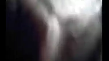 Sex for cash slut provides pleasure