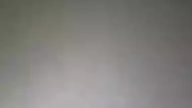 Desi housemaid bathroom sex video for maid sex lovers
