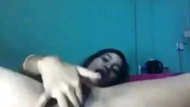 XXX masturbation is an integral part of weekend of skinny Desi teen