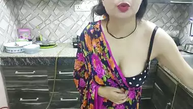 Indian Desi Bhabhi was taken to the field and made into a mare and fucked in kitchen