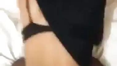 Dhaka hijabi girl fucks in the doggy style in Bangladeshi sex