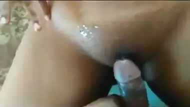 Desi Porn MMS of Indian Aunty rides and fucks me