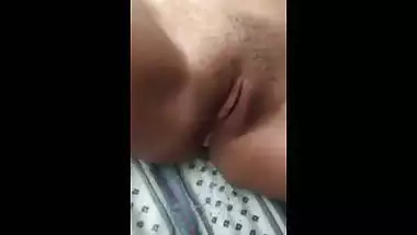 Desi sex movie scene of a pretty college girl enjoying home sex with bf