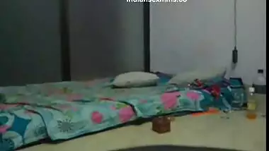 Desi Pune lovers doing home Sex leaked scandal mms