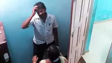 Tamil cheating housewife with cable operator(hidden) part:1