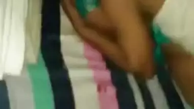 Desi boy lies on his GF and tries to convince her to have XXX sex